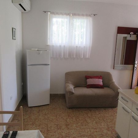 Apartments With A Parking Space Rabac, Labin - 2340 Ngoại thất bức ảnh
