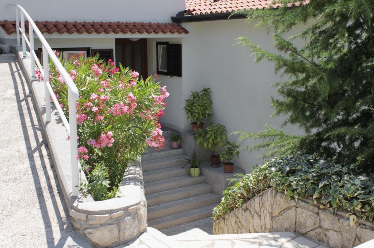 Apartments With A Parking Space Rabac, Labin - 2340 Ngoại thất bức ảnh